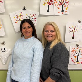 Mme Andréanne et Mme Julie deux éducatrices de la petite enfance