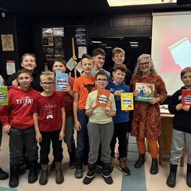 les élèves ont rencontré l’auteure franco-Ontarienne Mireille Messier